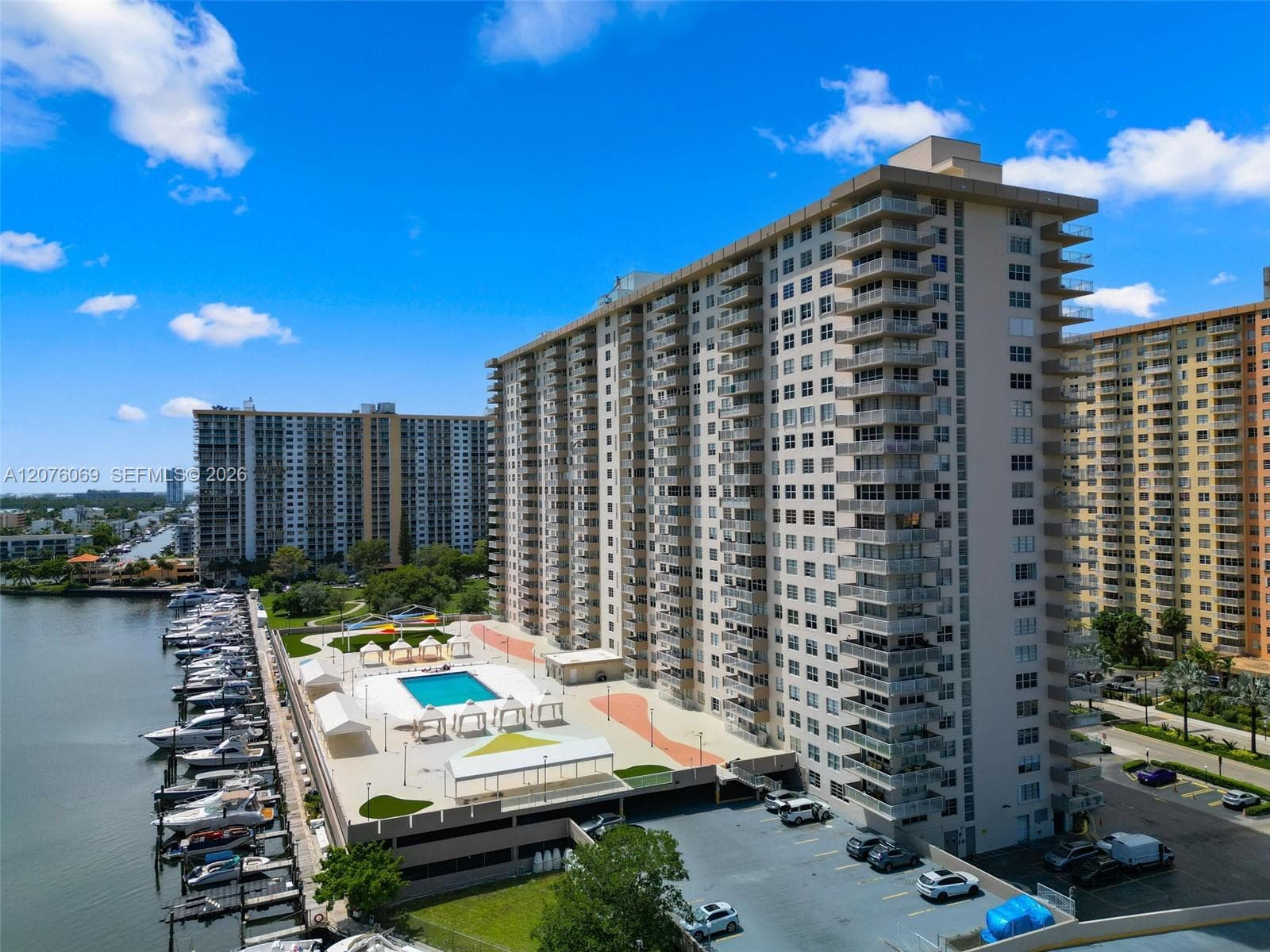 WINSTON TOWERS 100 · #2304 in Sunny Isles Beach - Photo 18