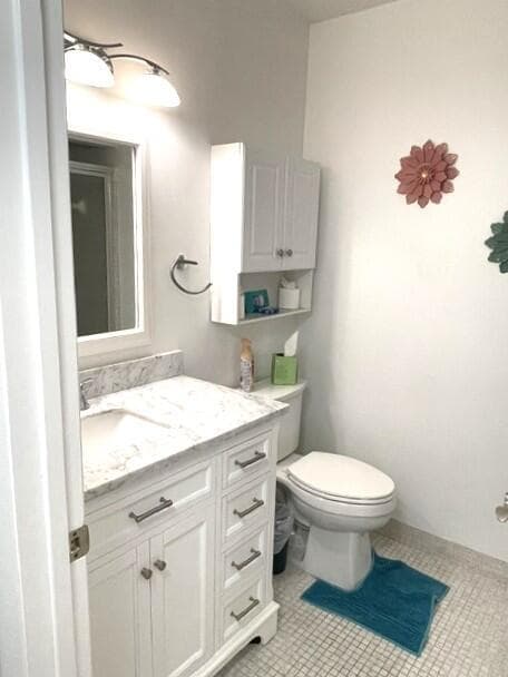 Full Guest Bathroom