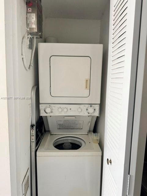 FIRST DECO CONDO · #106 in Miami Beach - Photo 13
