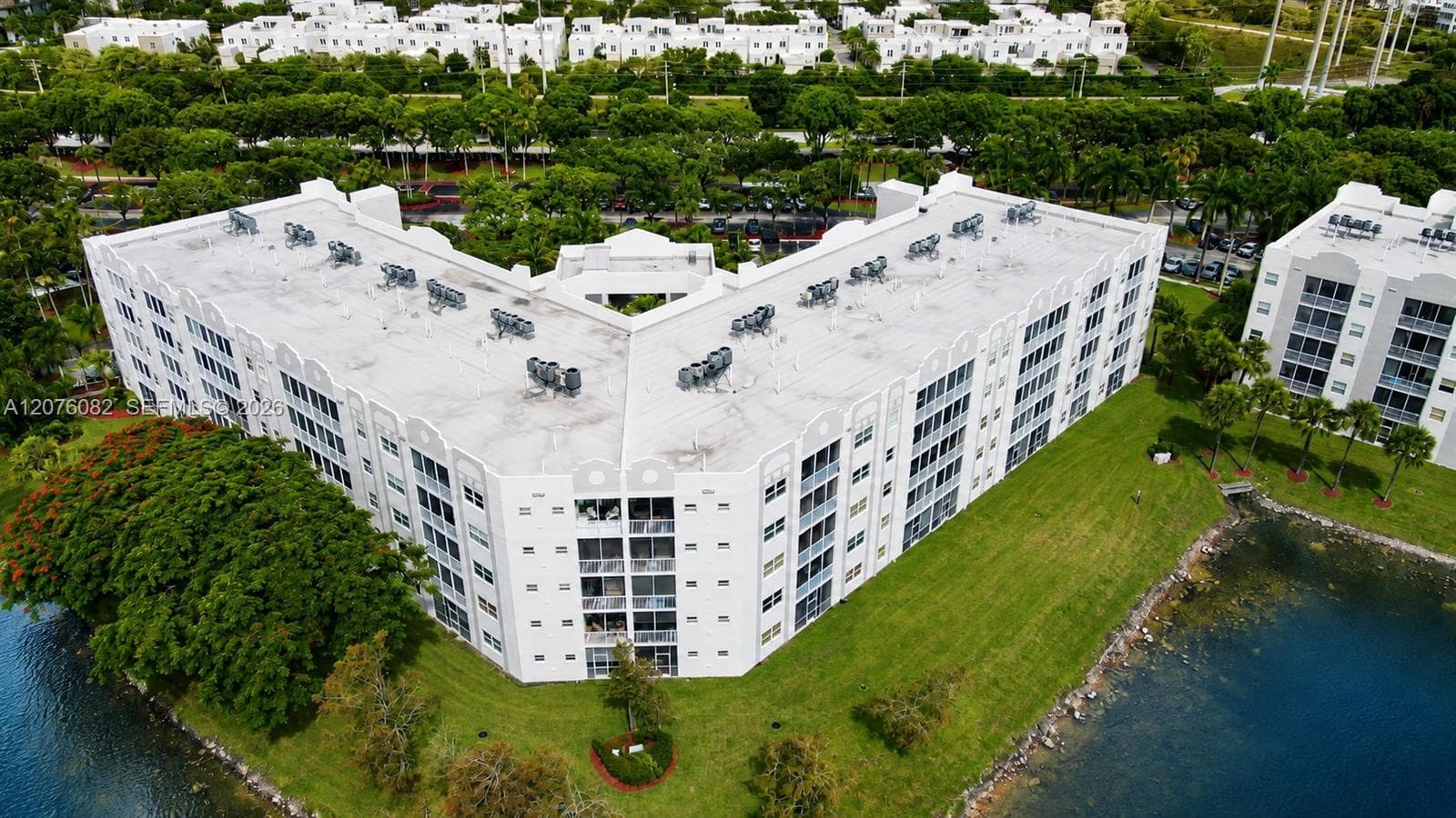 CAPTIVA CONDO · #413 in Doral - Photo 10