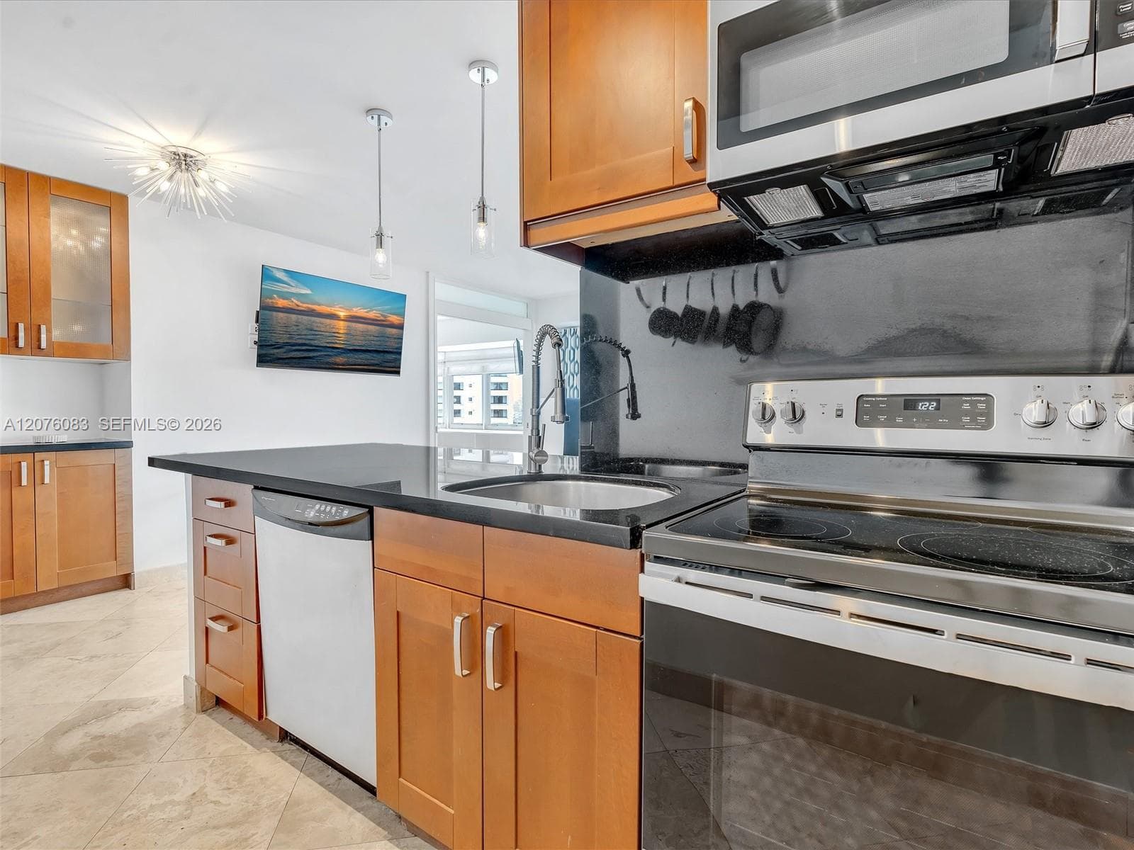 OCTAGON TOWERS I CONDO · #10G in Miami Beach - Photo 14