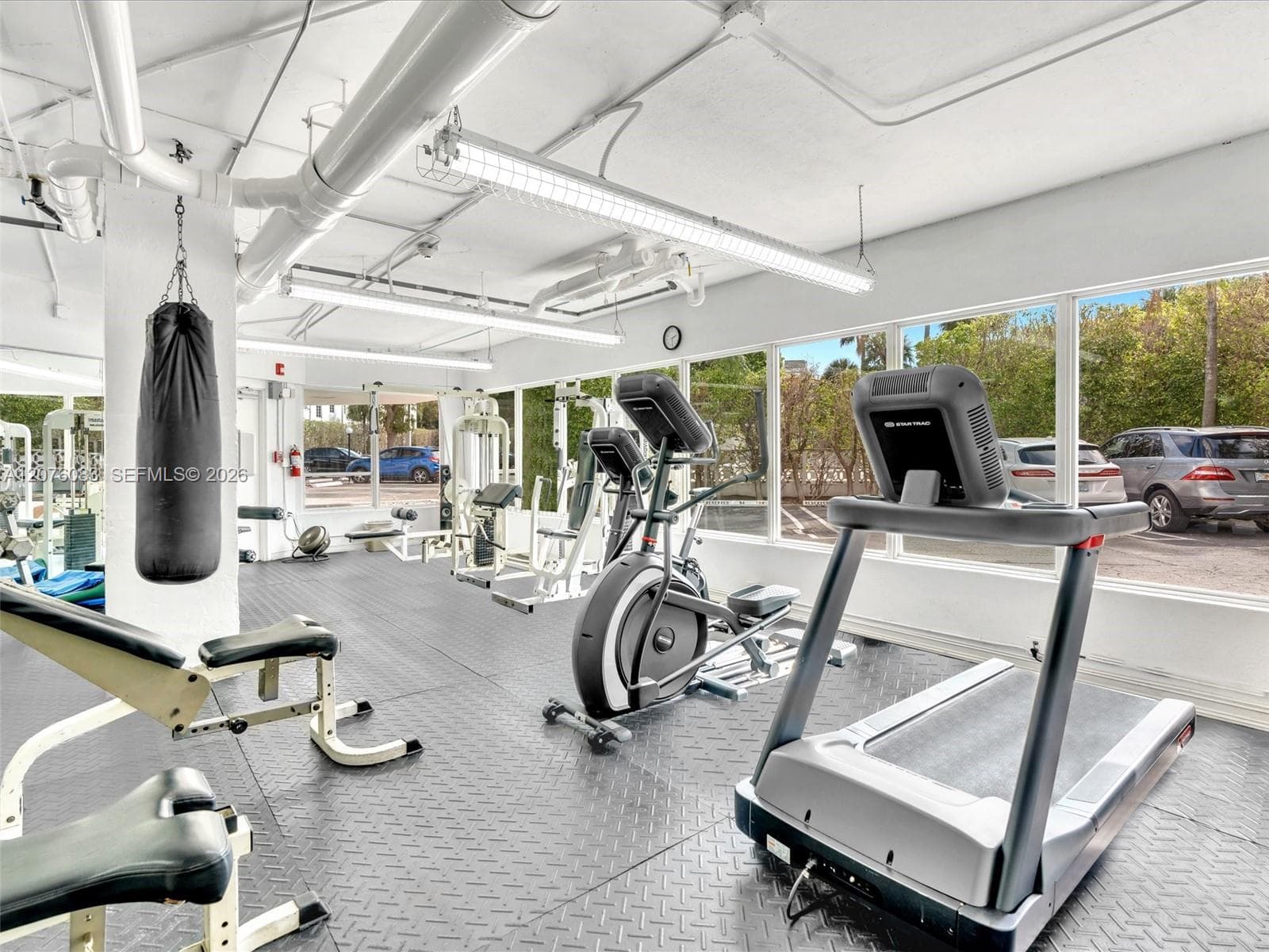 OCTAGON TOWERS I CONDO · #10G in Miami Beach - Photo 35