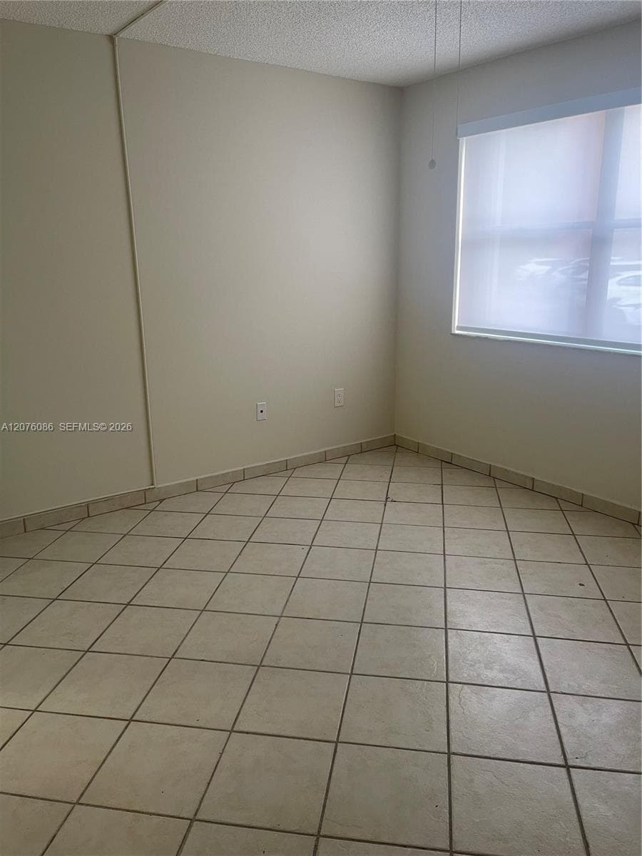 WEST FONTAINE CONDO · #108-8 in Miami - Photo 12