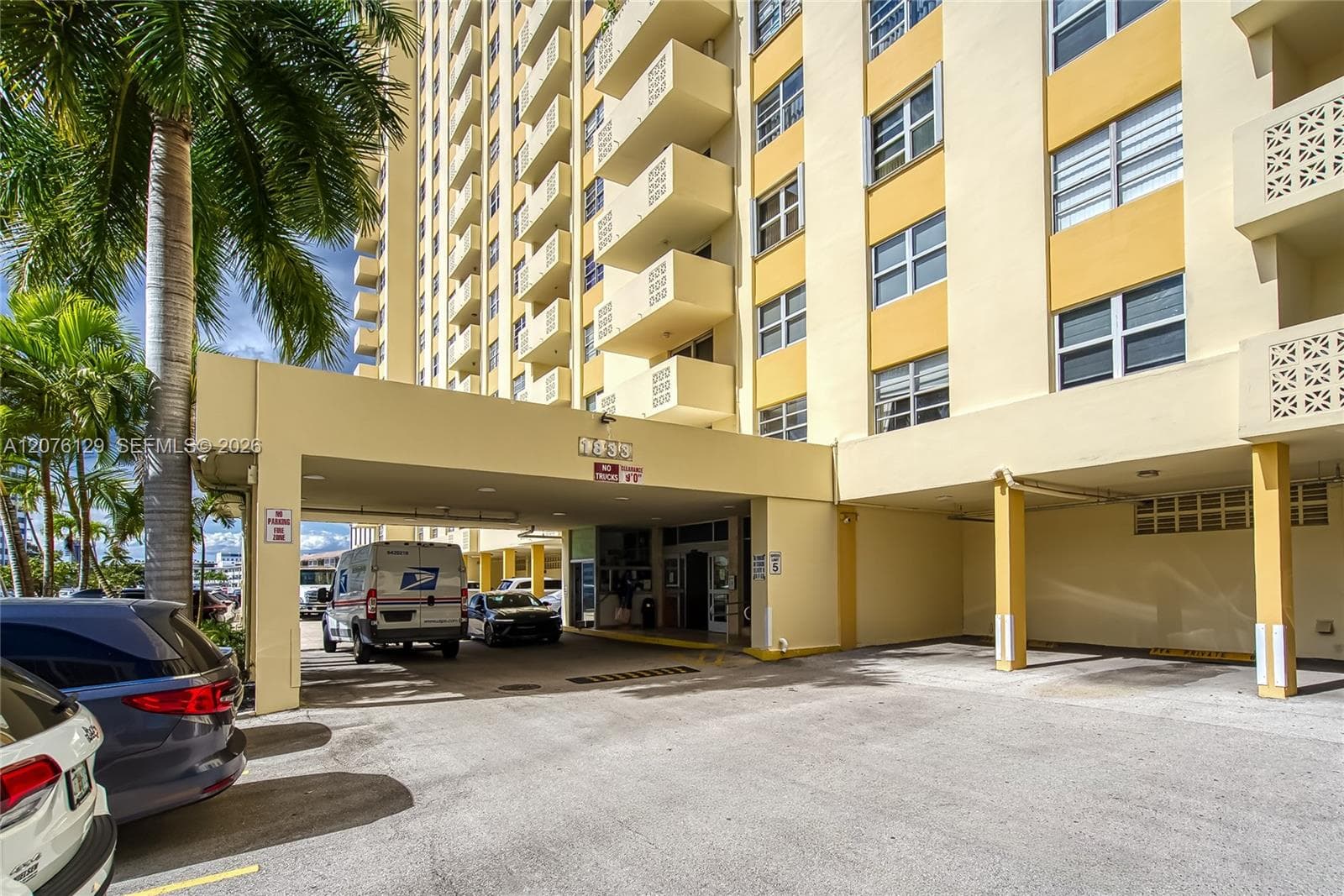 PLAZA TOWERS NORTH CONDO · #210 in Hallandale Beach - Photo 27