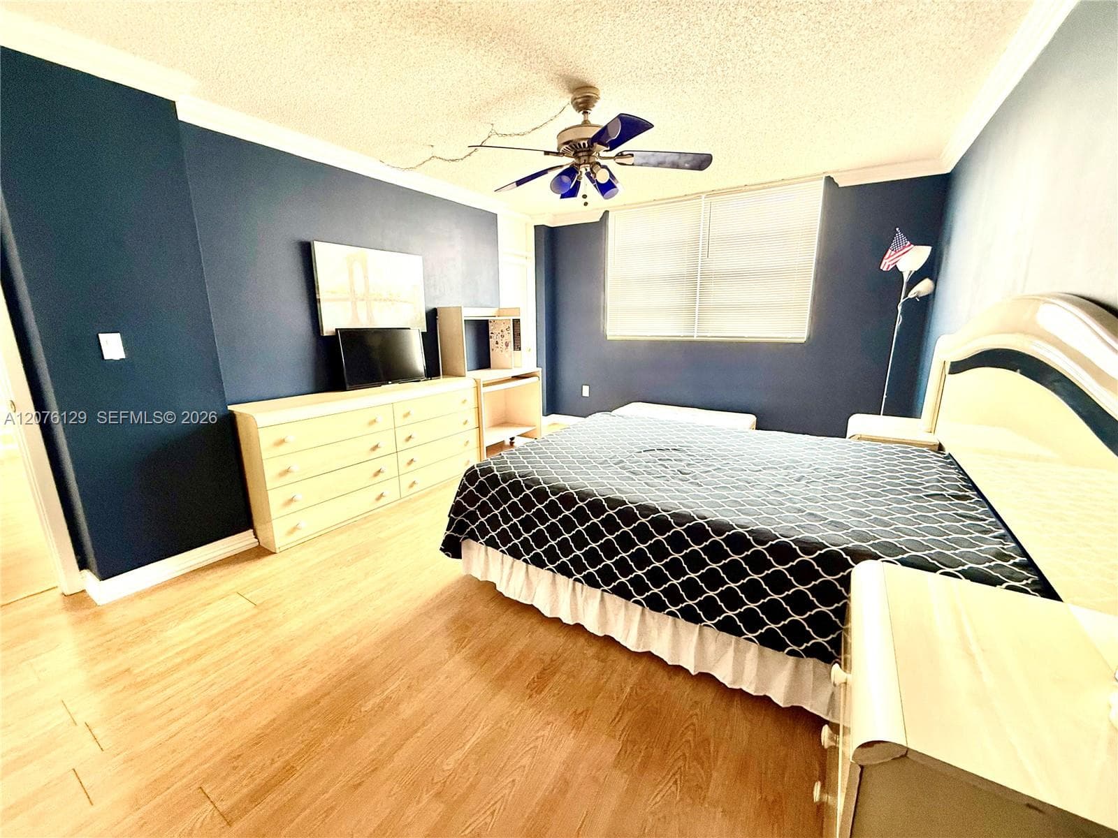 PLAZA TOWERS NORTH CONDO · #210 in Hallandale Beach - Photo 9