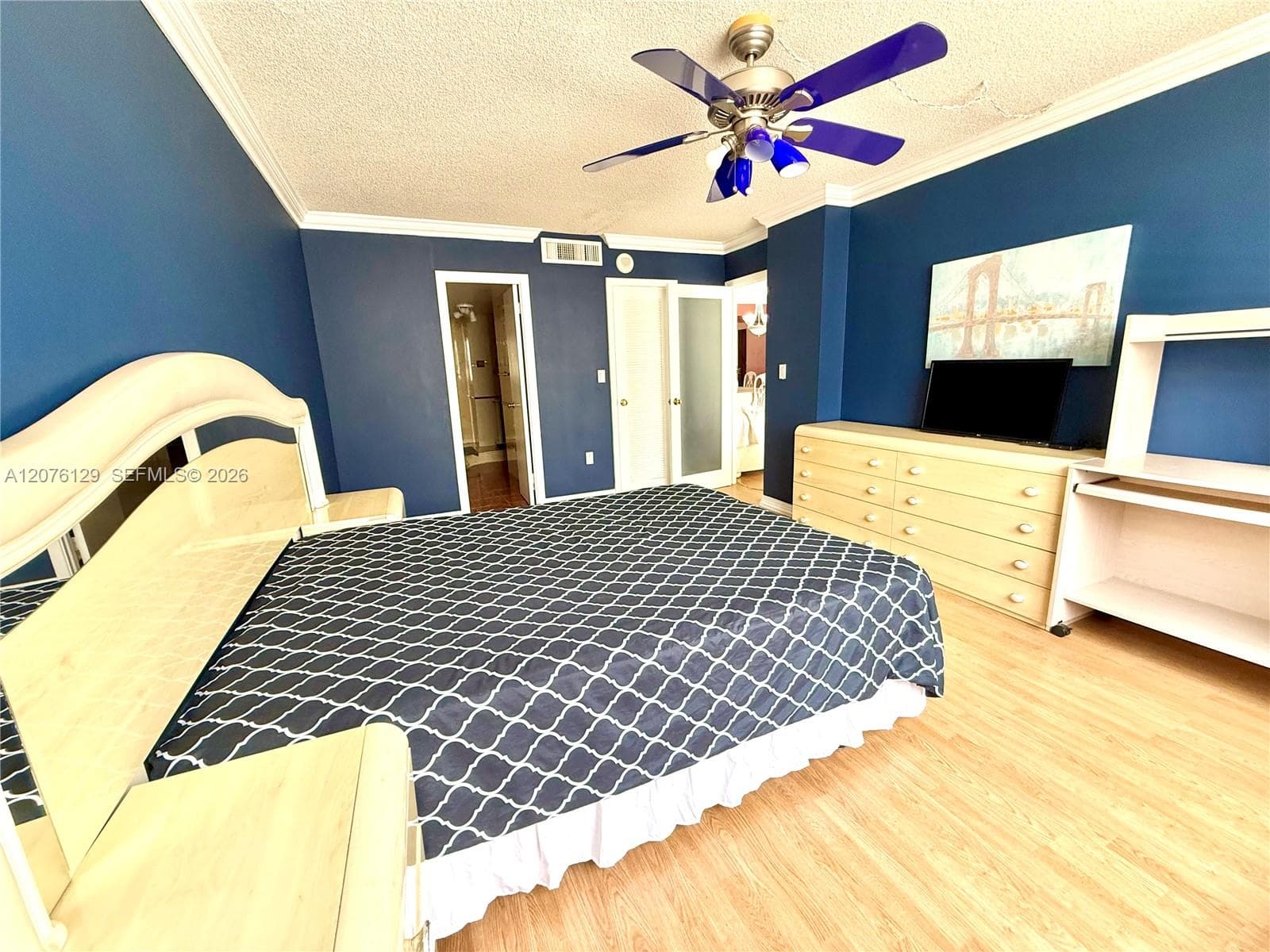 PLAZA TOWERS NORTH CONDO · #210 in Hallandale Beach - Photo 11