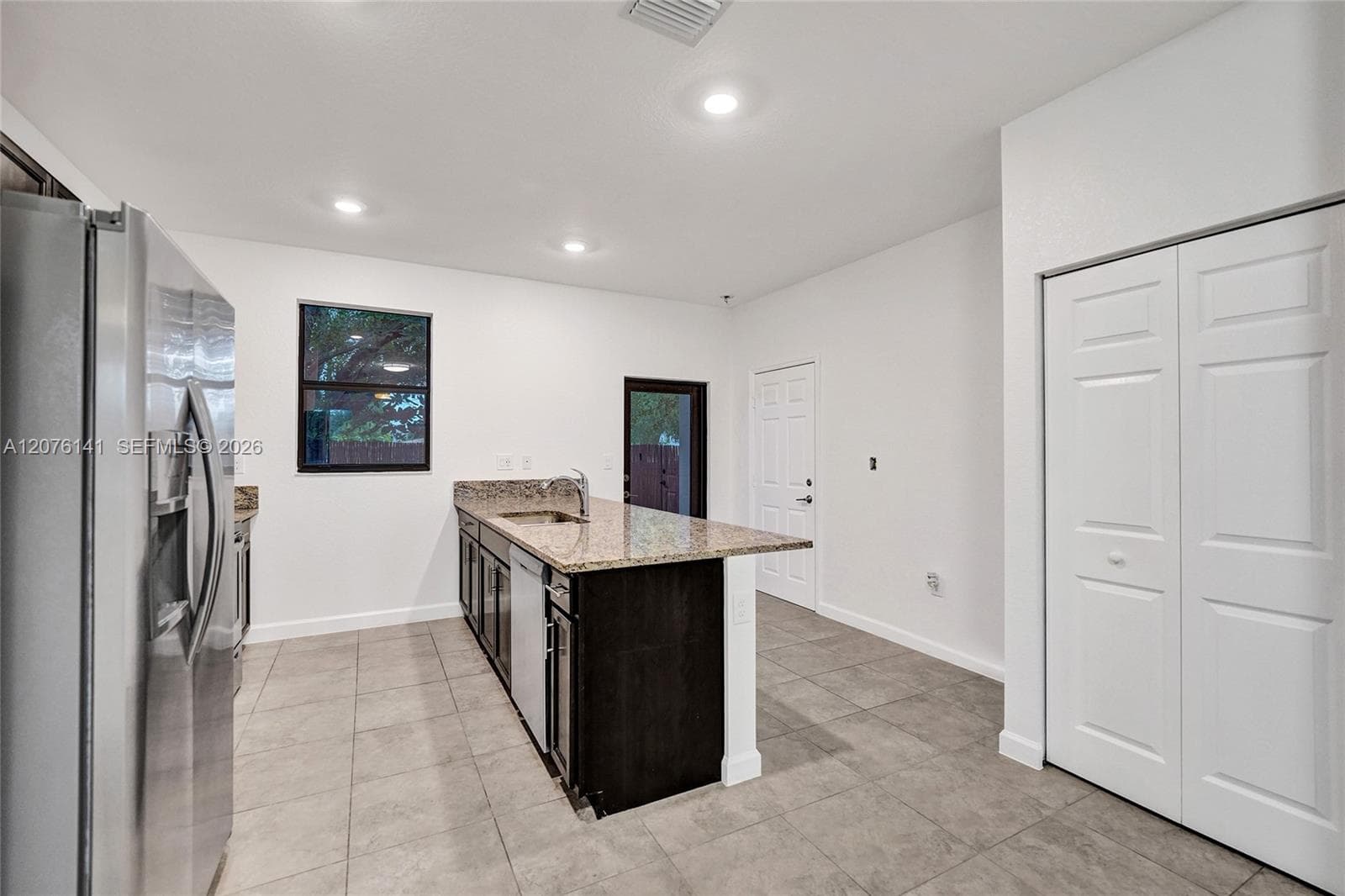 2805 SW 17 Avenue #0 photo 6