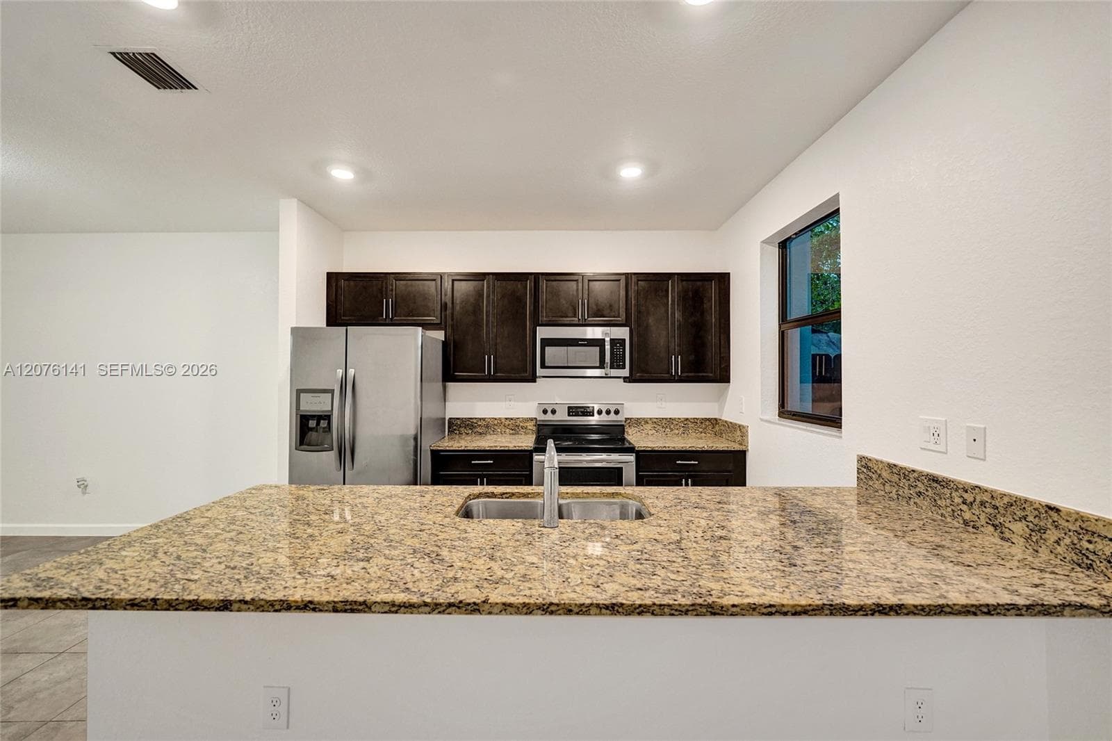 2805 SW 17 Avenue #0 photo 12