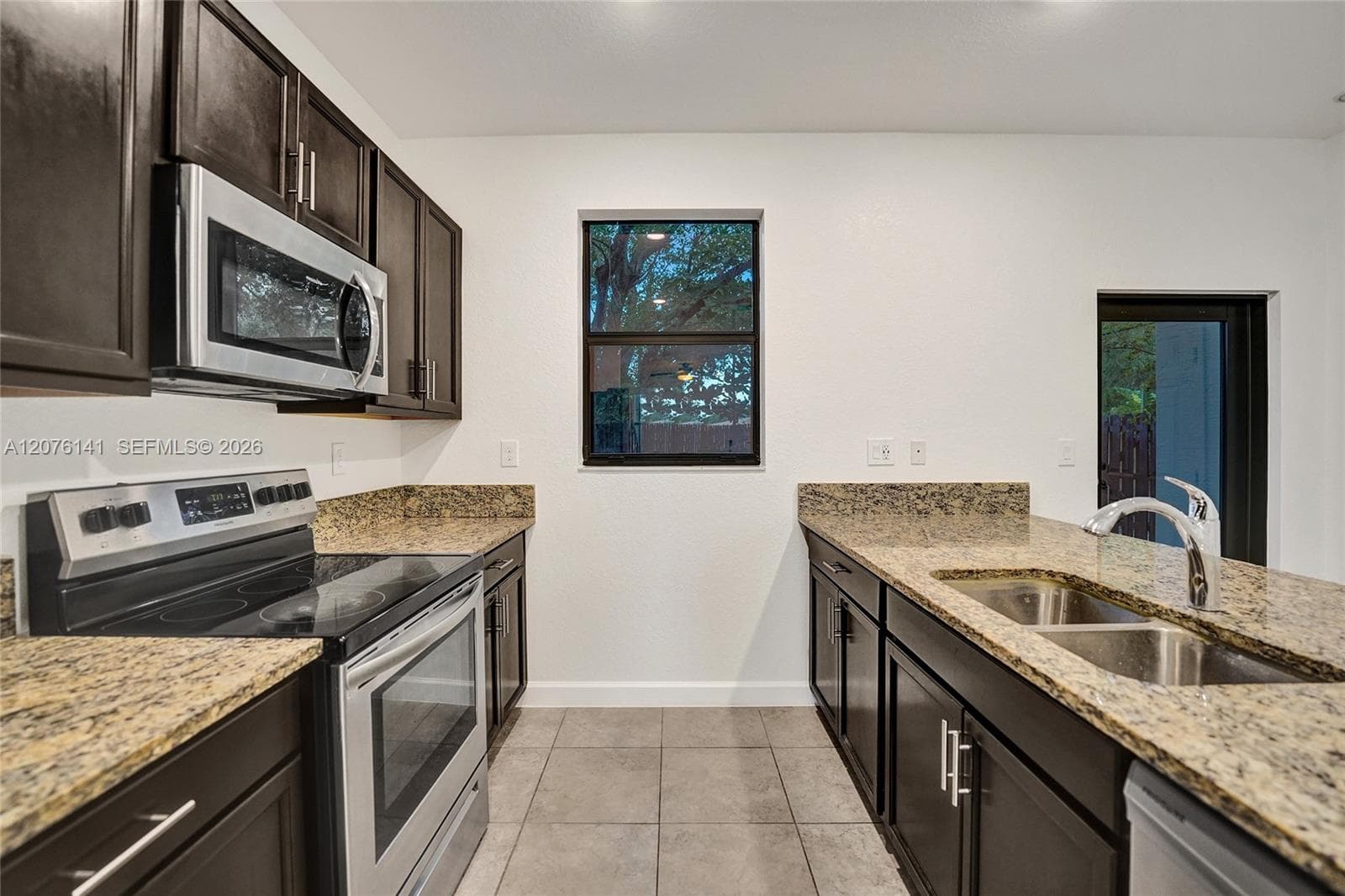 2805 SW 17 Avenue #0 photo 8
