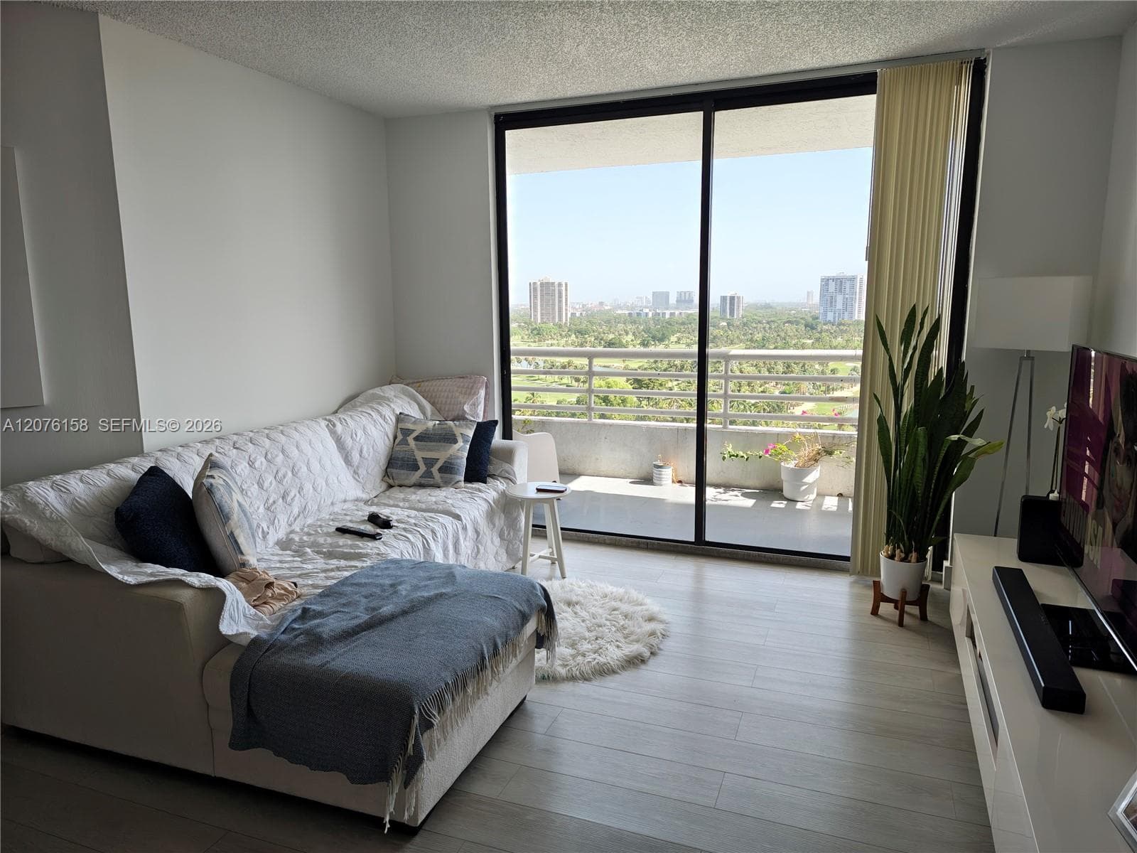 Parc Central East · #1710 in Aventura - Photo 2