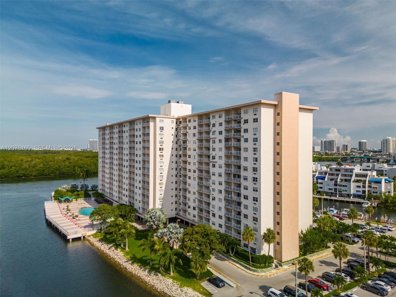 Coastal Towers · #822-23 in Sunny Isles Beach - Photo 1
