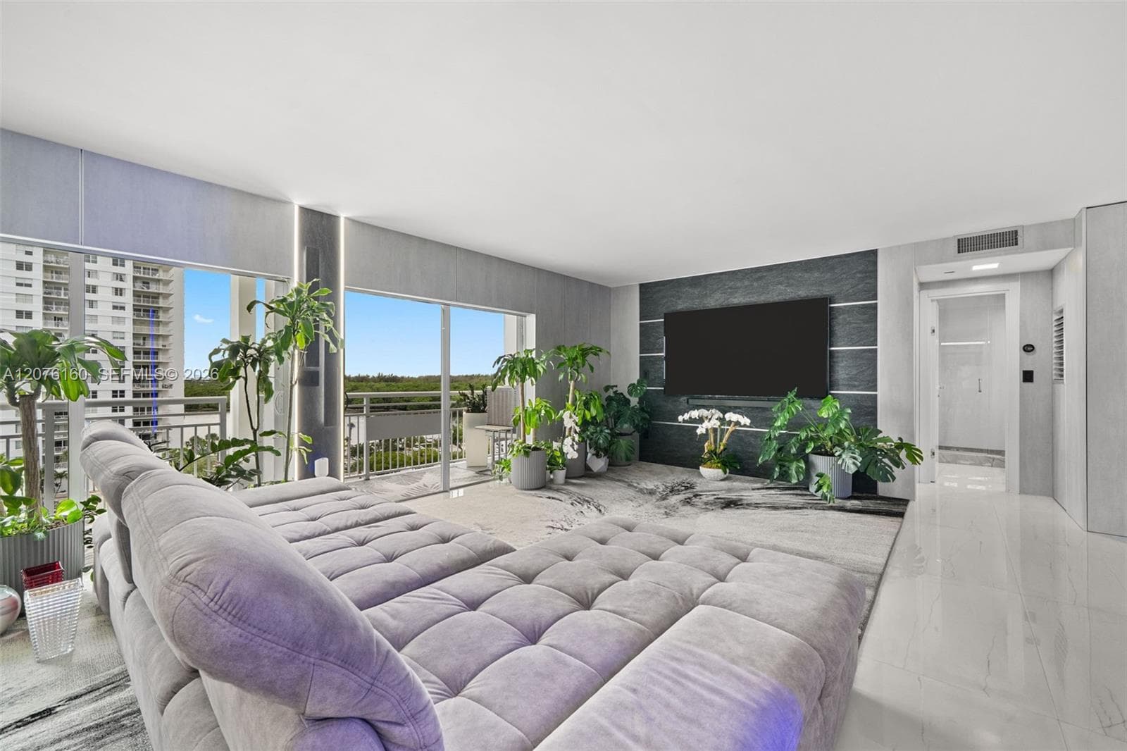 Coastal Towers · #822-23 in Sunny Isles Beach - Photo 5