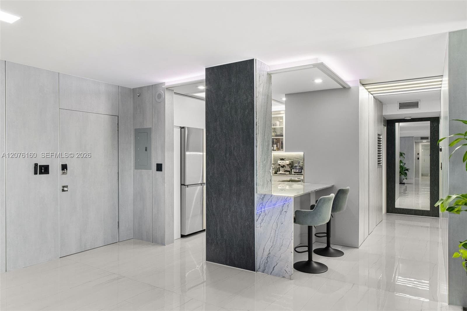 Coastal Towers · #822-23 in Sunny Isles Beach - Photo 14