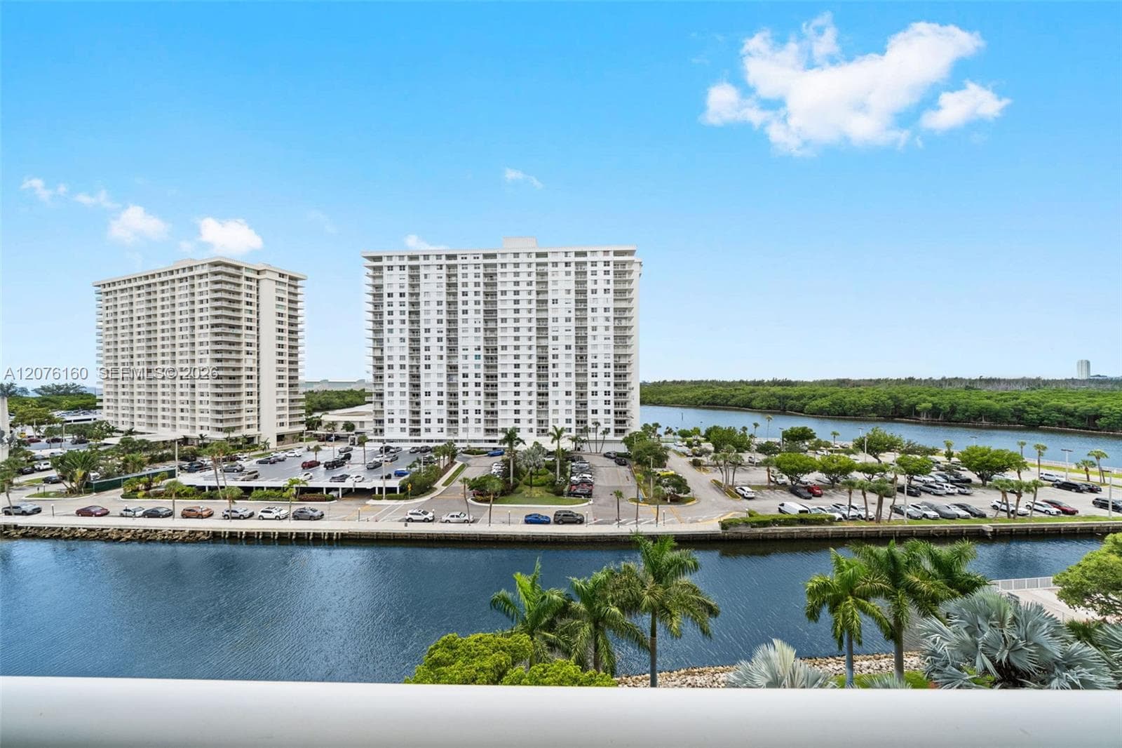 Coastal Towers · #822-23 in Sunny Isles Beach - Photo 41