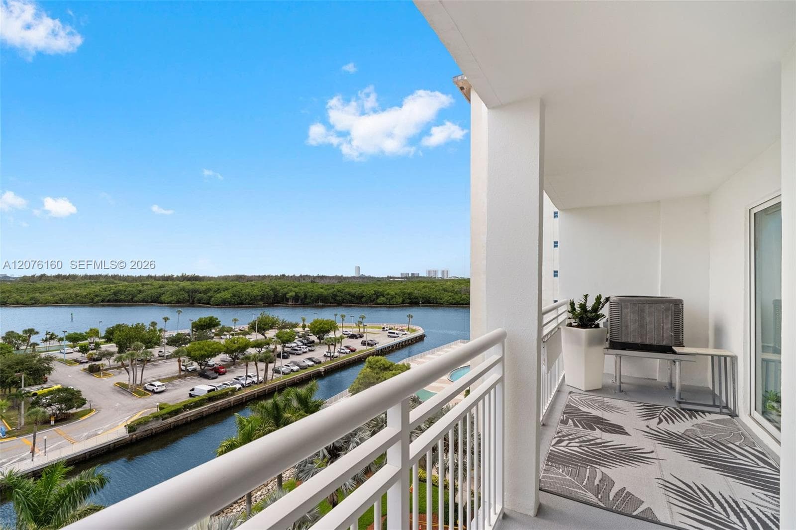 Coastal Towers · #822-23 in Sunny Isles Beach - Photo 37