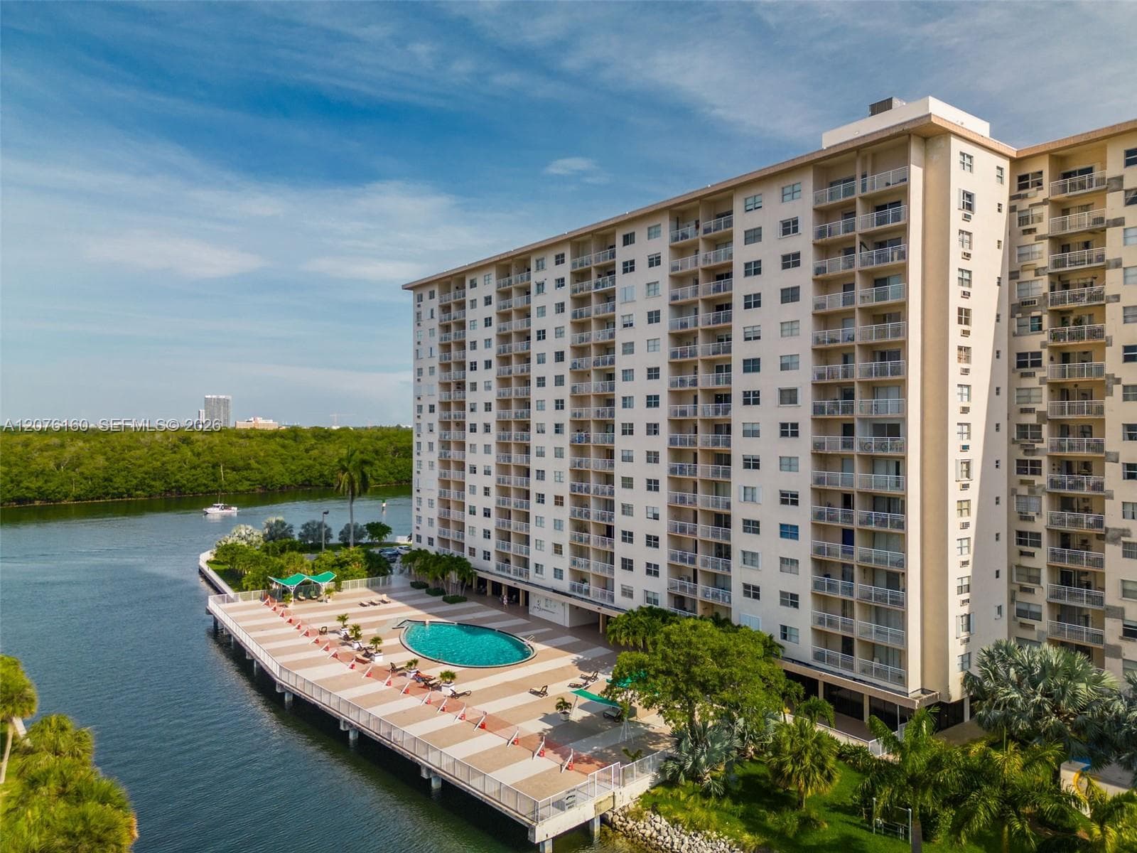 Coastal Towers · #822-23 in Sunny Isles Beach - Photo 44