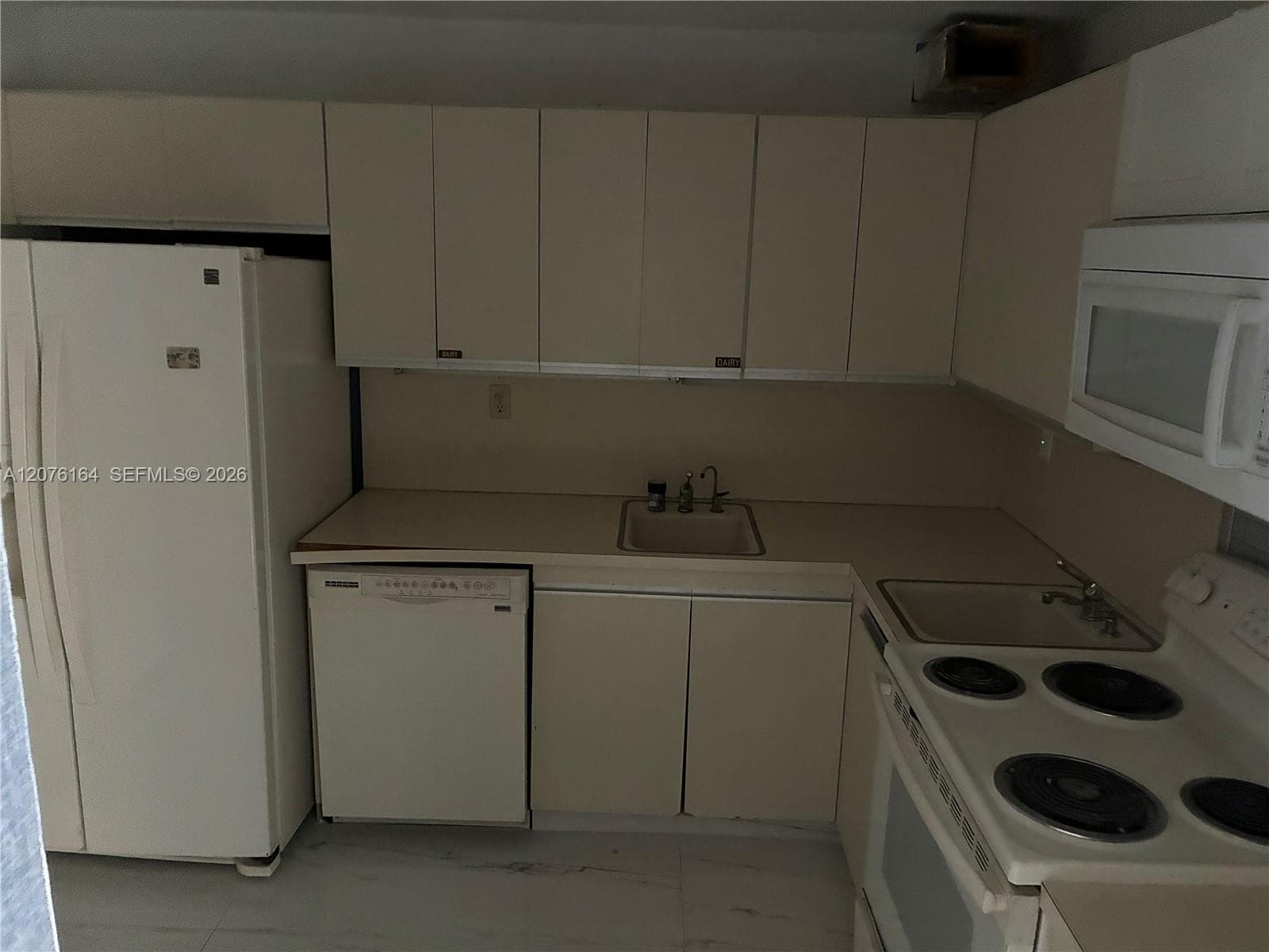 VENDOME PLACE CONDO · #402 in Miami Beach - Photo 5
