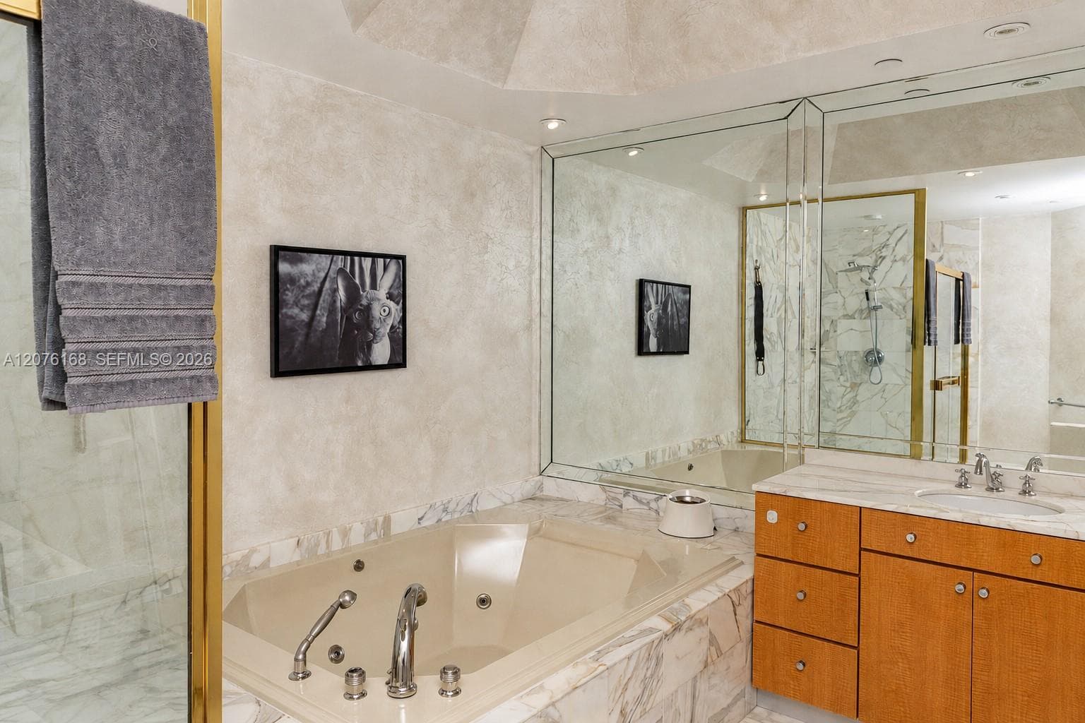 Mediterranean Village · #C402 in Aventura - Photo 27