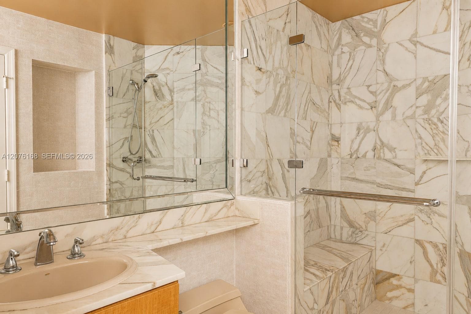 Mediterranean Village · #C402 in Aventura - Photo 45