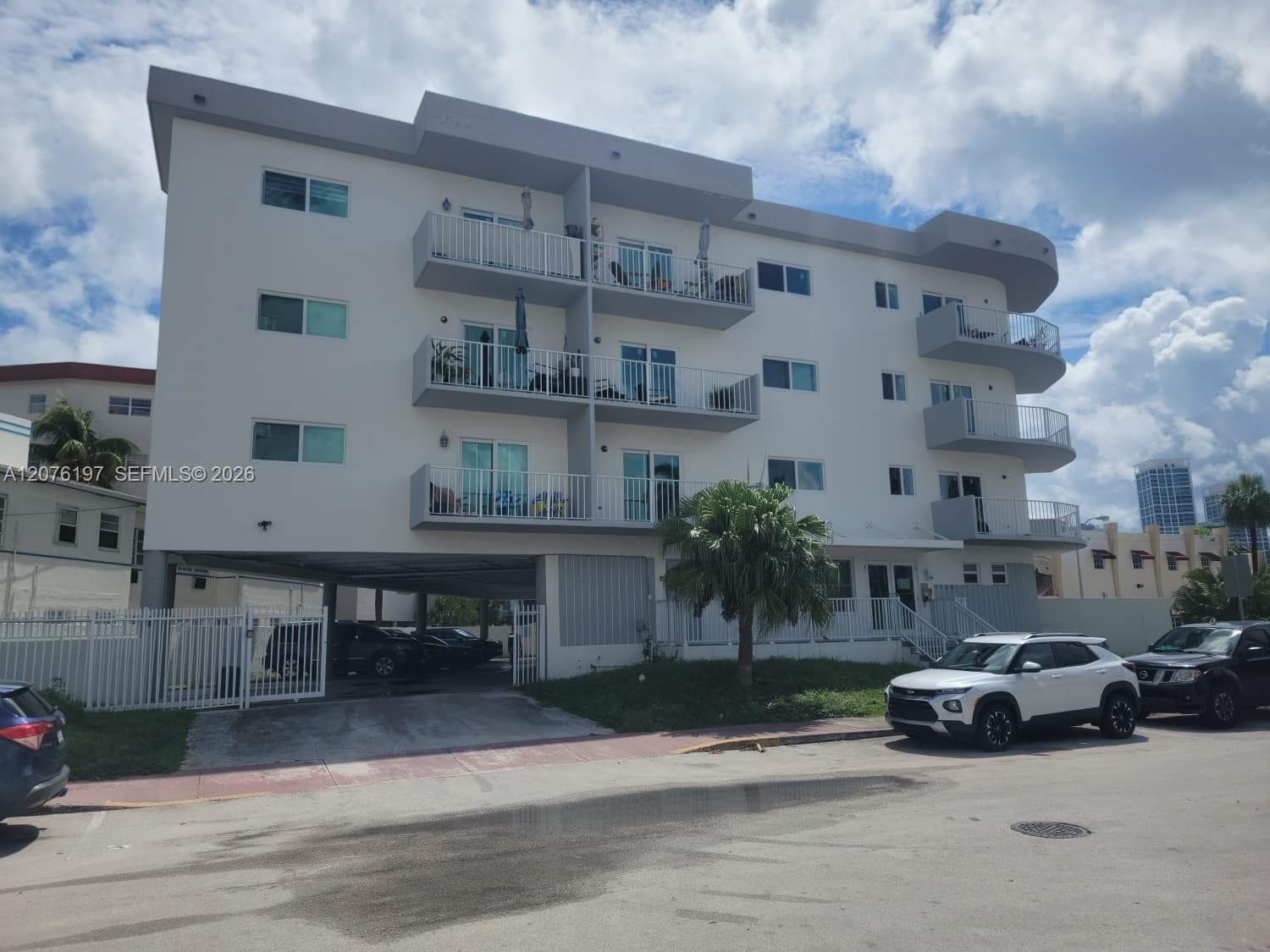 BONI-VISTA CONDO · #402 in Miami Beach - Photo 2