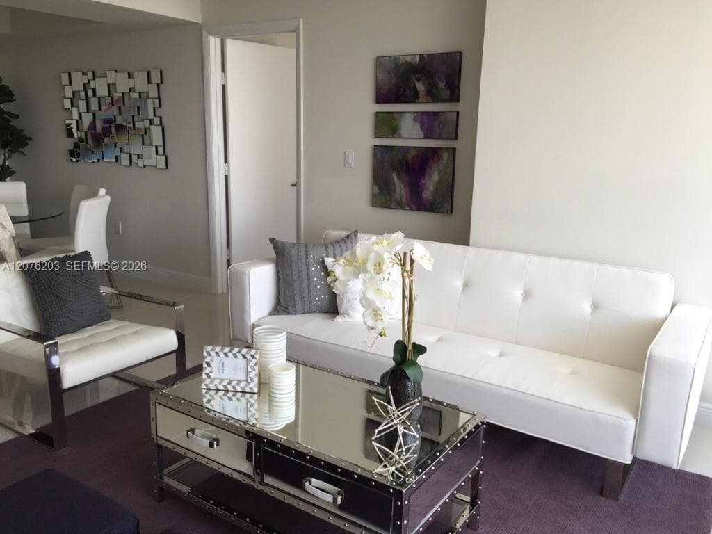 TERRAZAS RIVERPARK VILLAG · #1503 in Miami - Photo 16