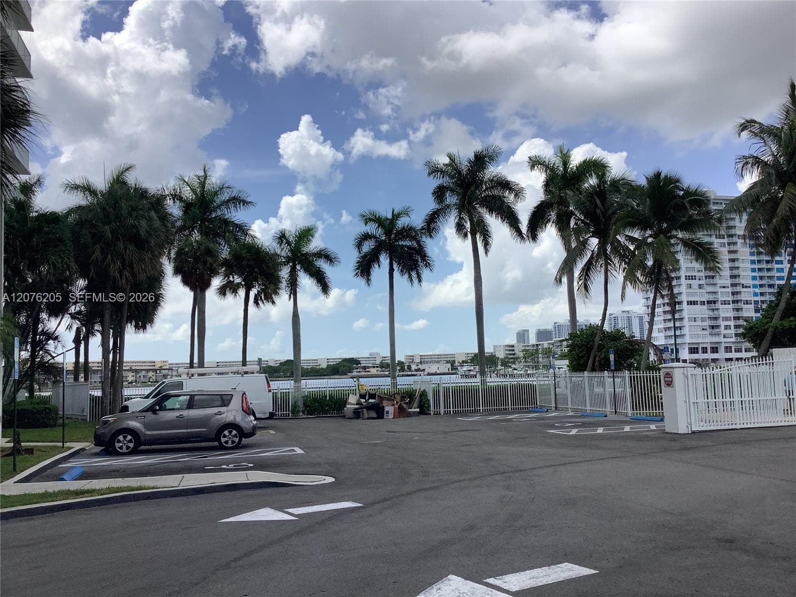 ADMIRALS PORT CONDO WEST · #111W in Aventura - Photo 8