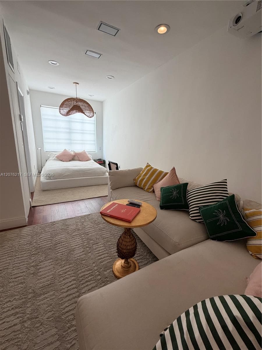 SELMA CONDO · #12 in Miami Beach - Photo 3