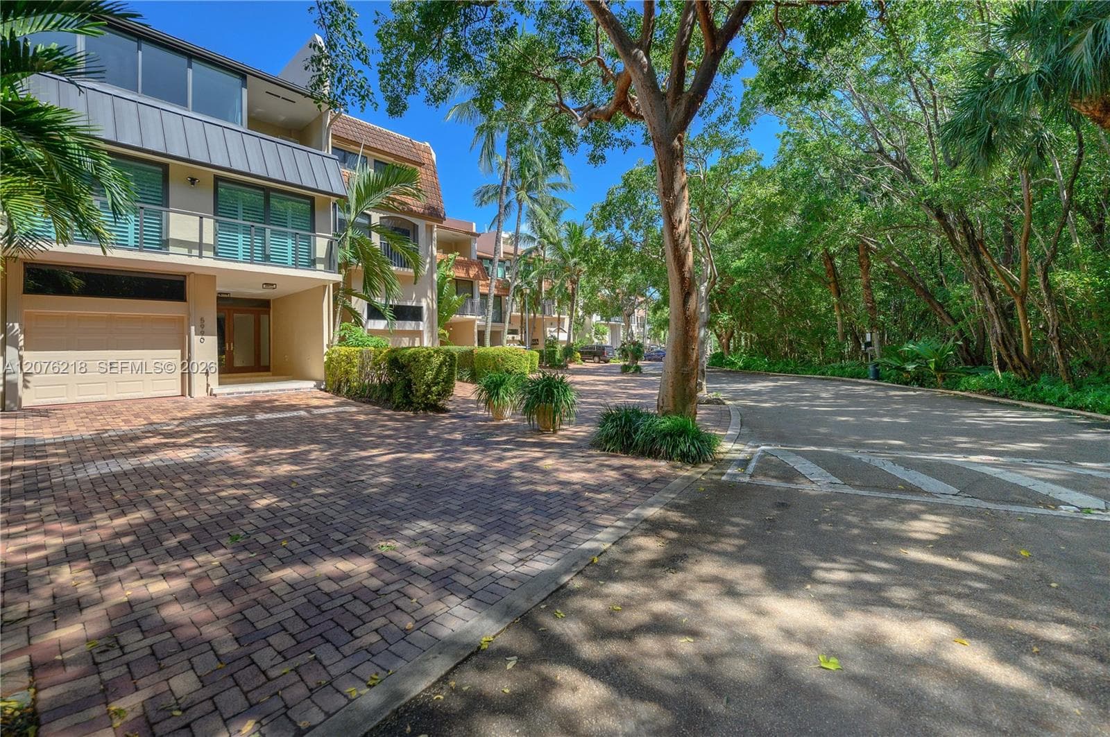 5990 Paradise Point Dr #5990 photo 7