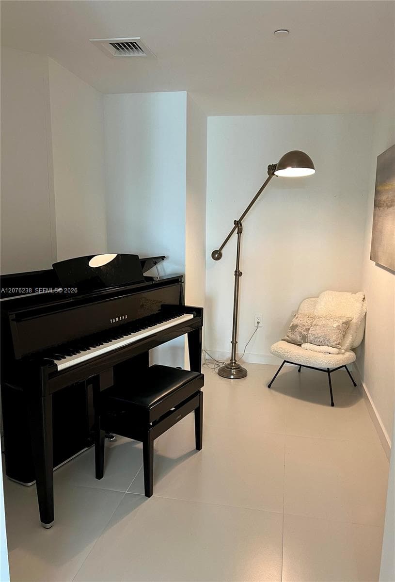 Den/Study