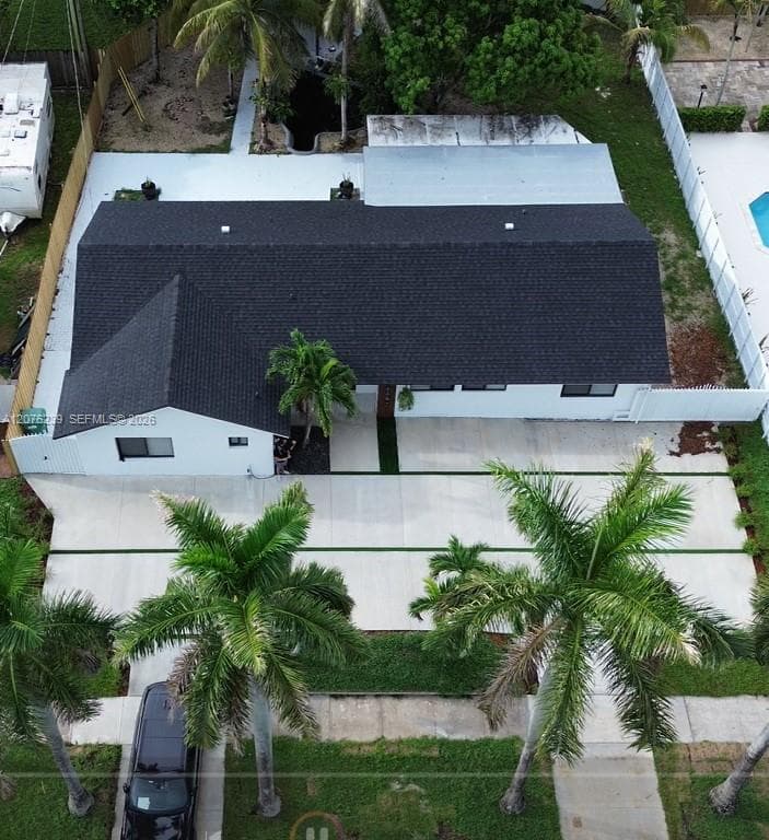 10830 SW 160th St photo 1