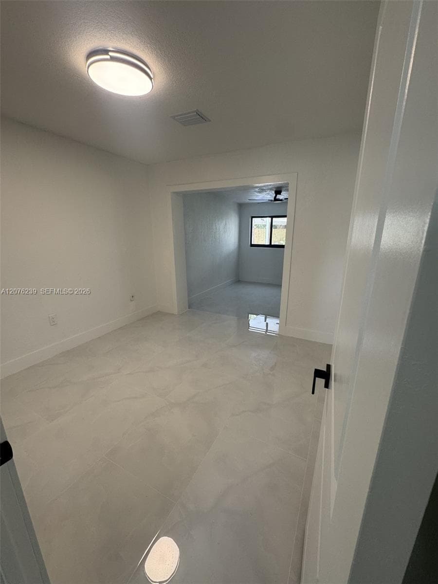 10830 SW 160th St photo 15