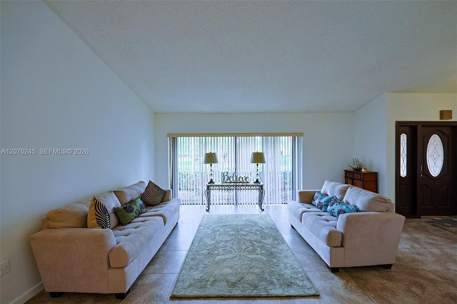 18723 SW 83rd Pl photo 4