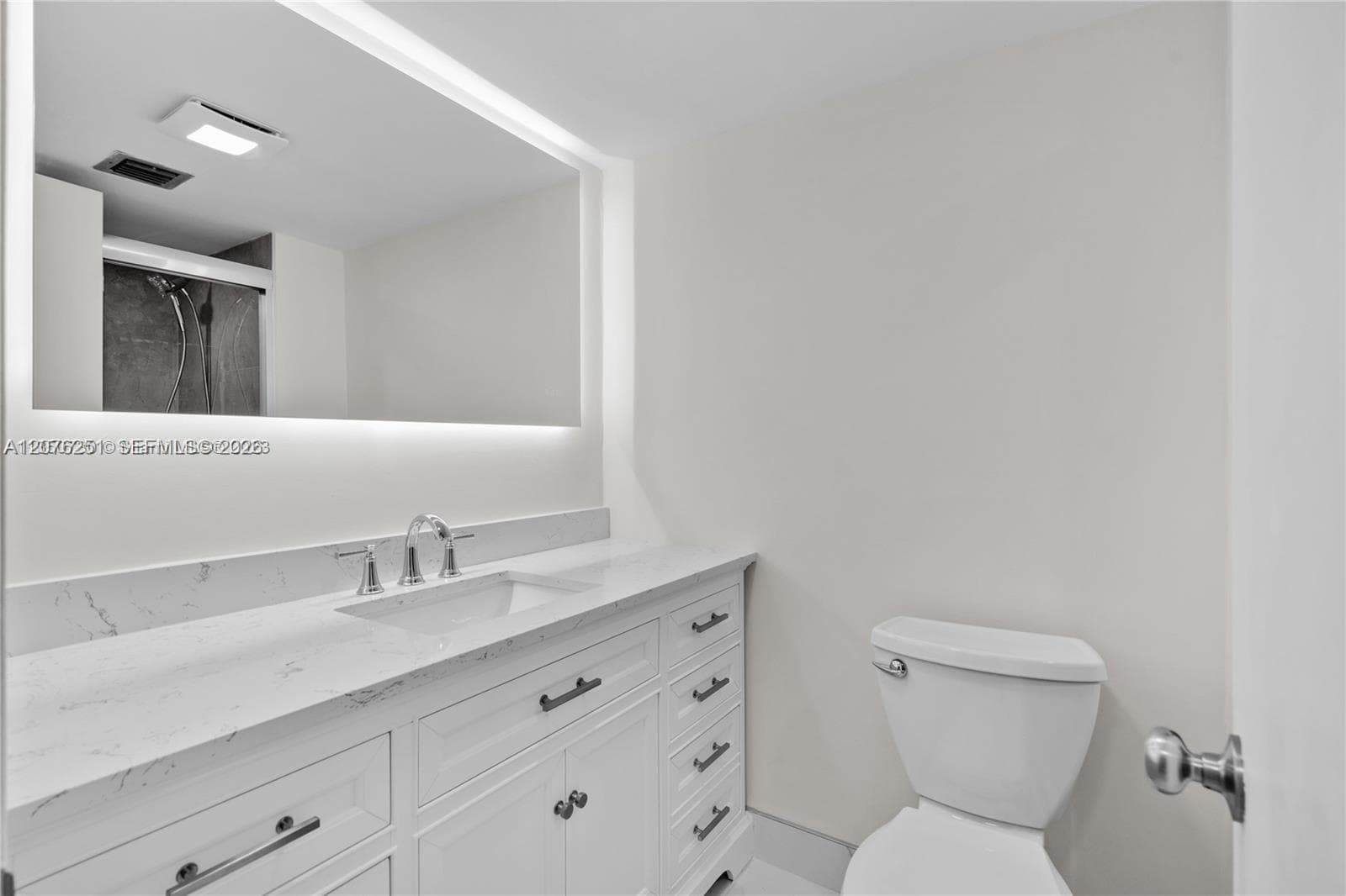 BAY YACHT CLUB · #209 in Pompano Beach - Photo 20