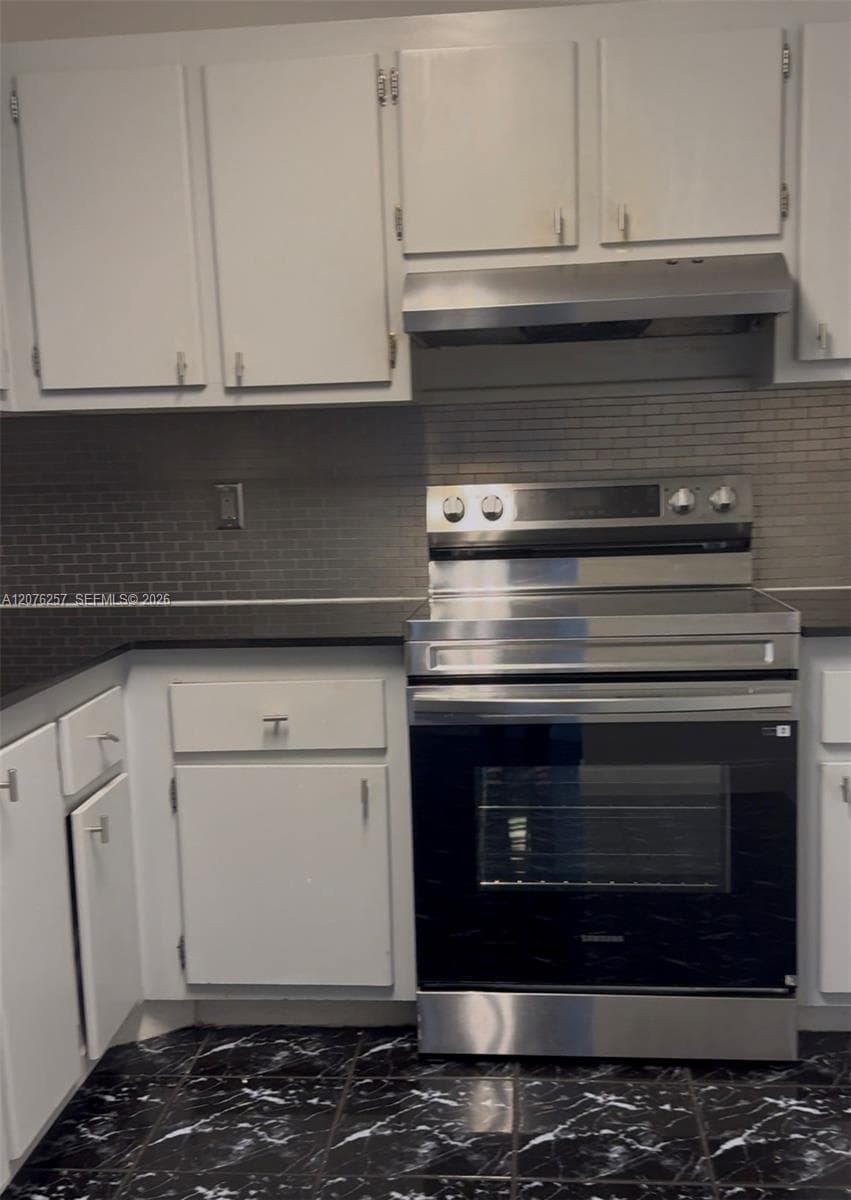 WILSHIRE CONDO · #803E in Miami - Photo 2