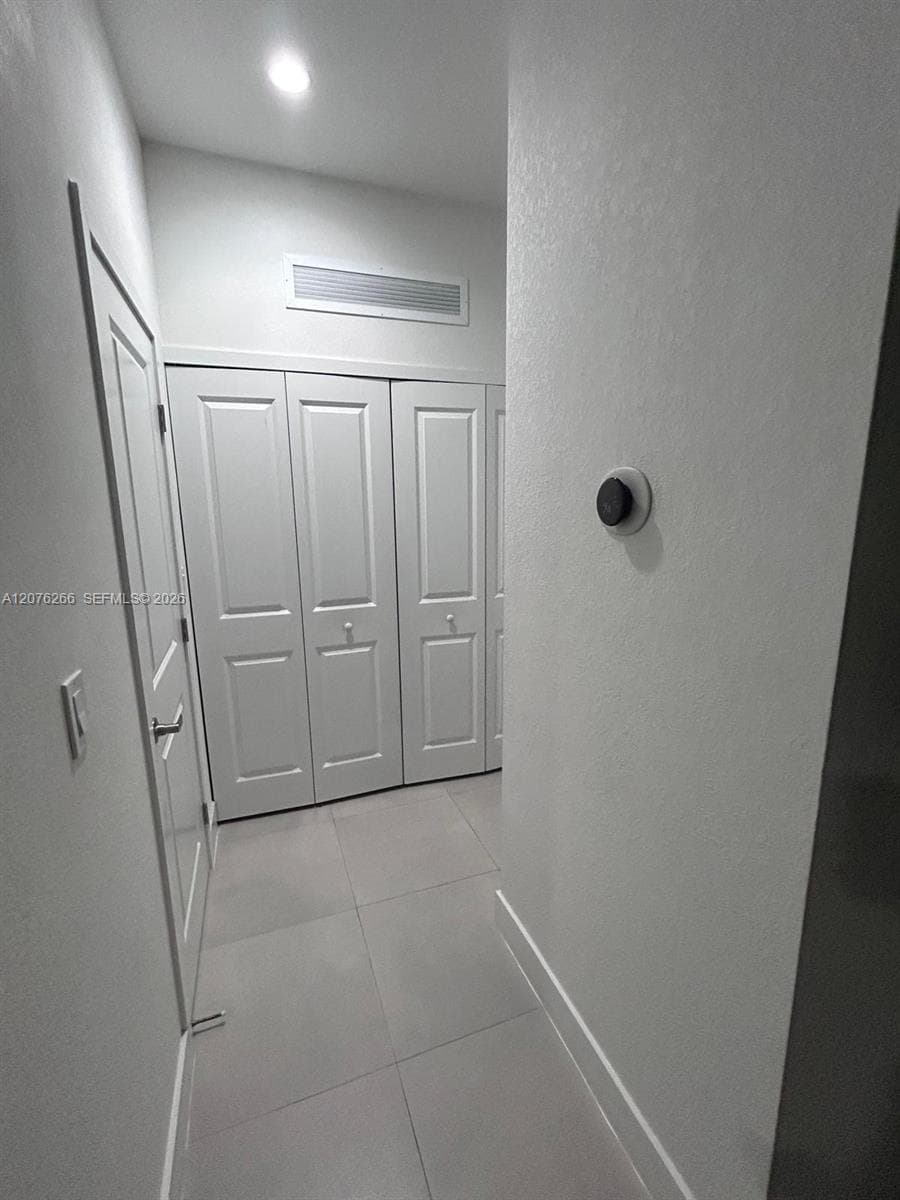 14435 SW 13th Ter photo 27