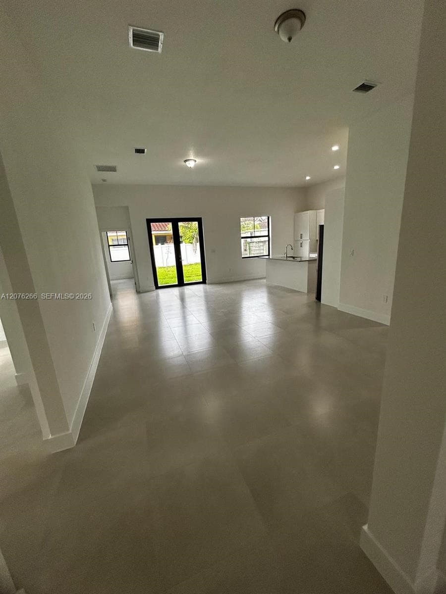 14435 SW 13th Ter photo 42