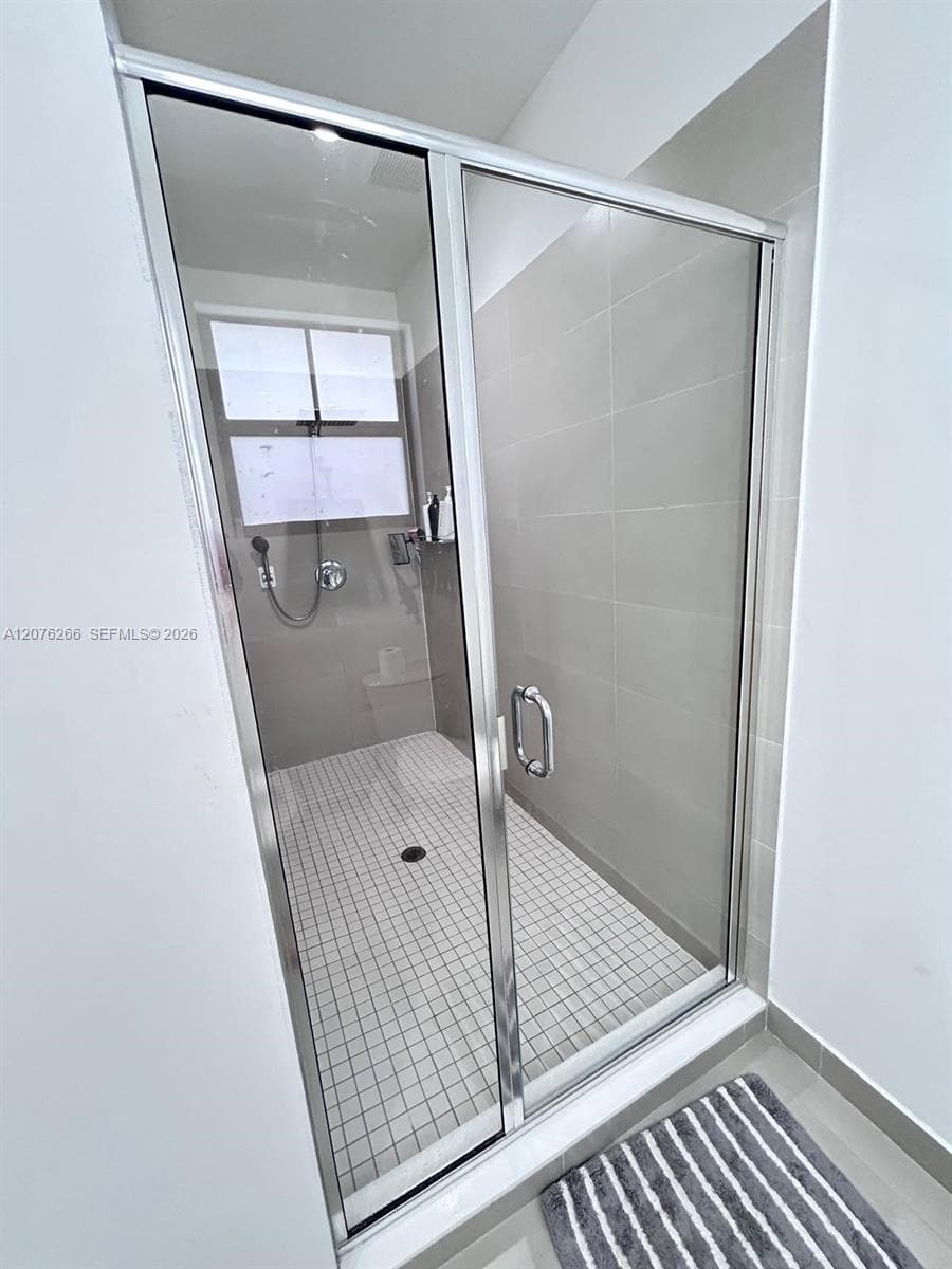 14435 SW 13th Ter photo 18