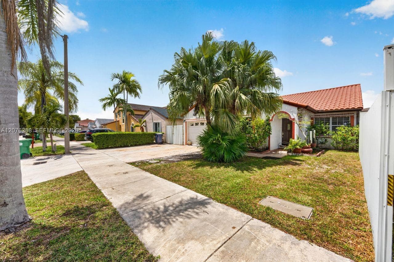 25014 SW 123rd Pl photo 3