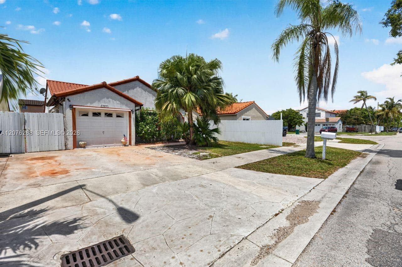 25014 SW 123rd Pl photo 1