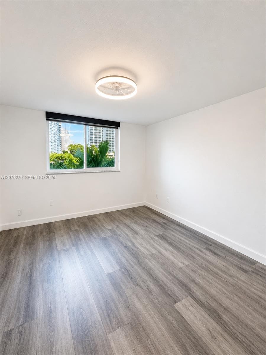 EDEN POINT NORTH CONDO · #206 in North Miami Beach - Photo 7