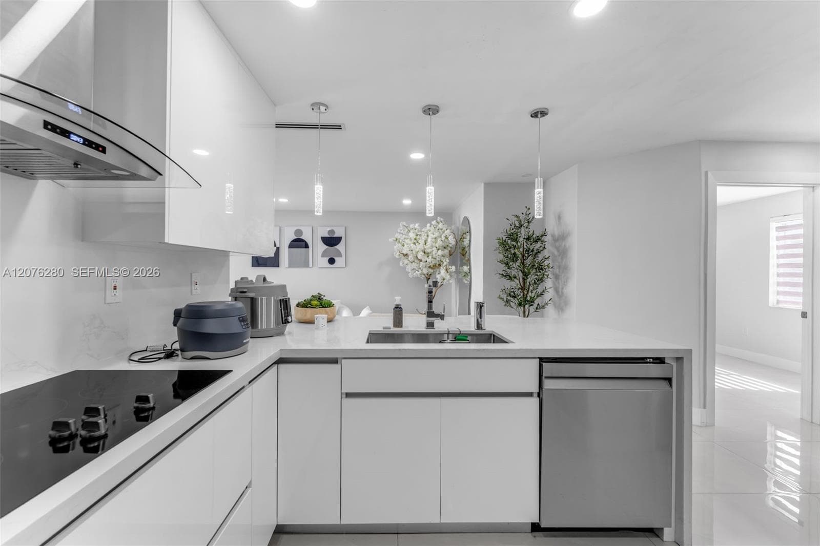 VILLA REAL CONDO NO 2 · #208 in Miami - Photo 5