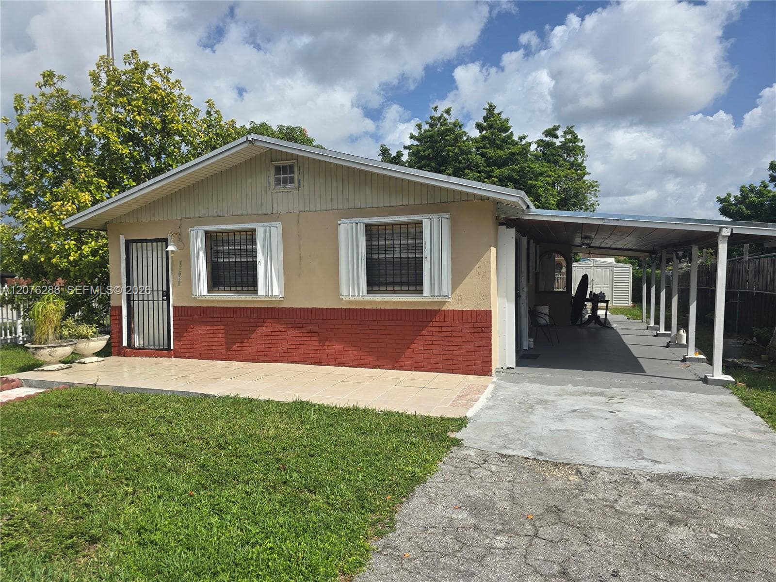 11631 SW 182nd Ter #0 photo 3
