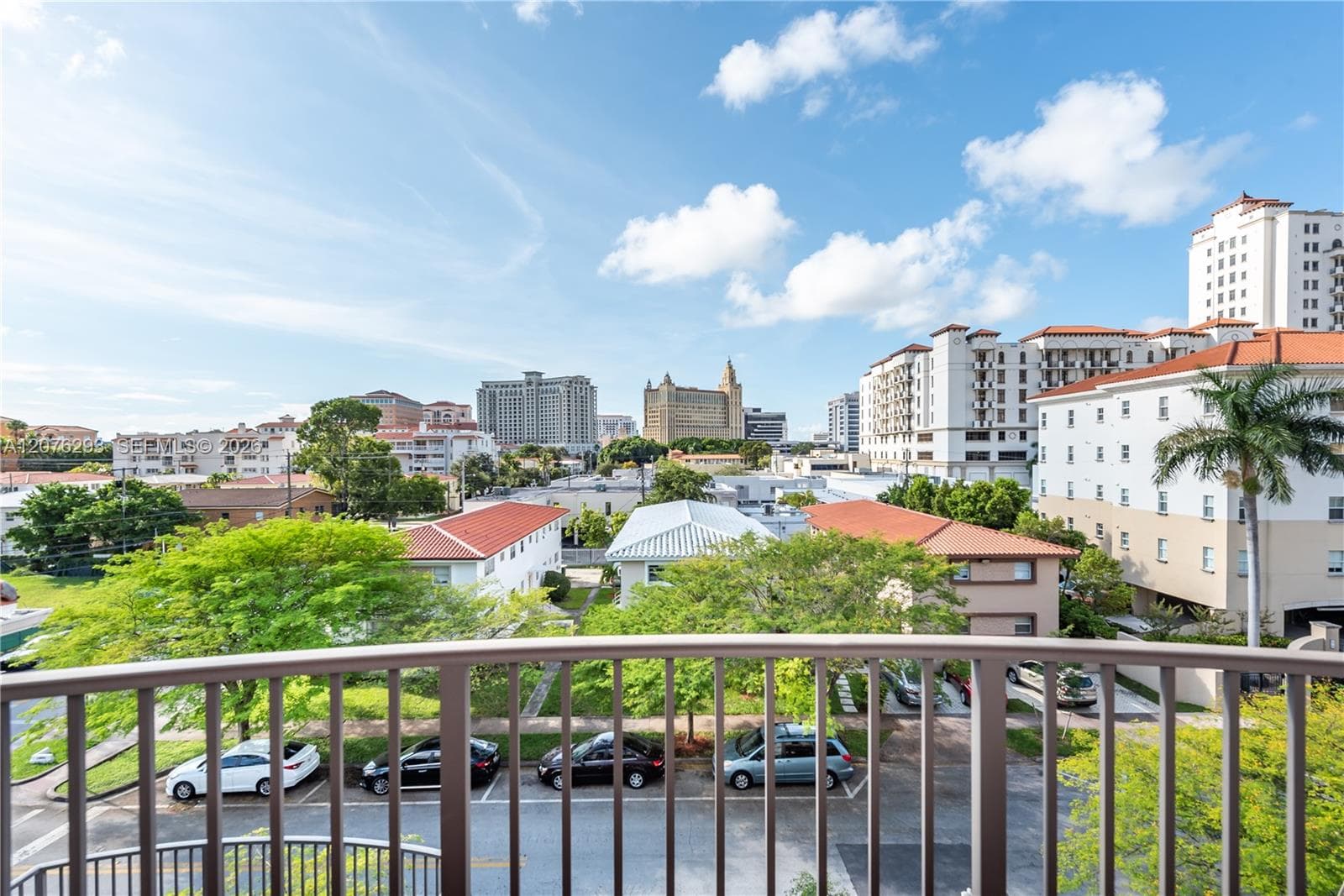 VILLAGE PARK CONDO · #408 in Coral Gables - Photo 2