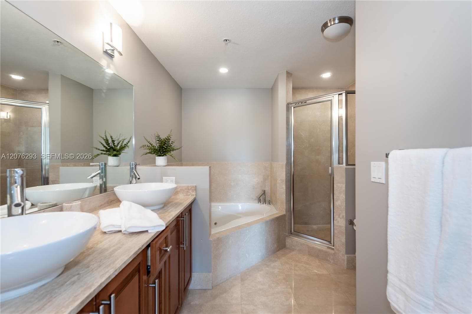 VILLAGE PARK CONDO · #408 in Coral Gables - Photo 10
