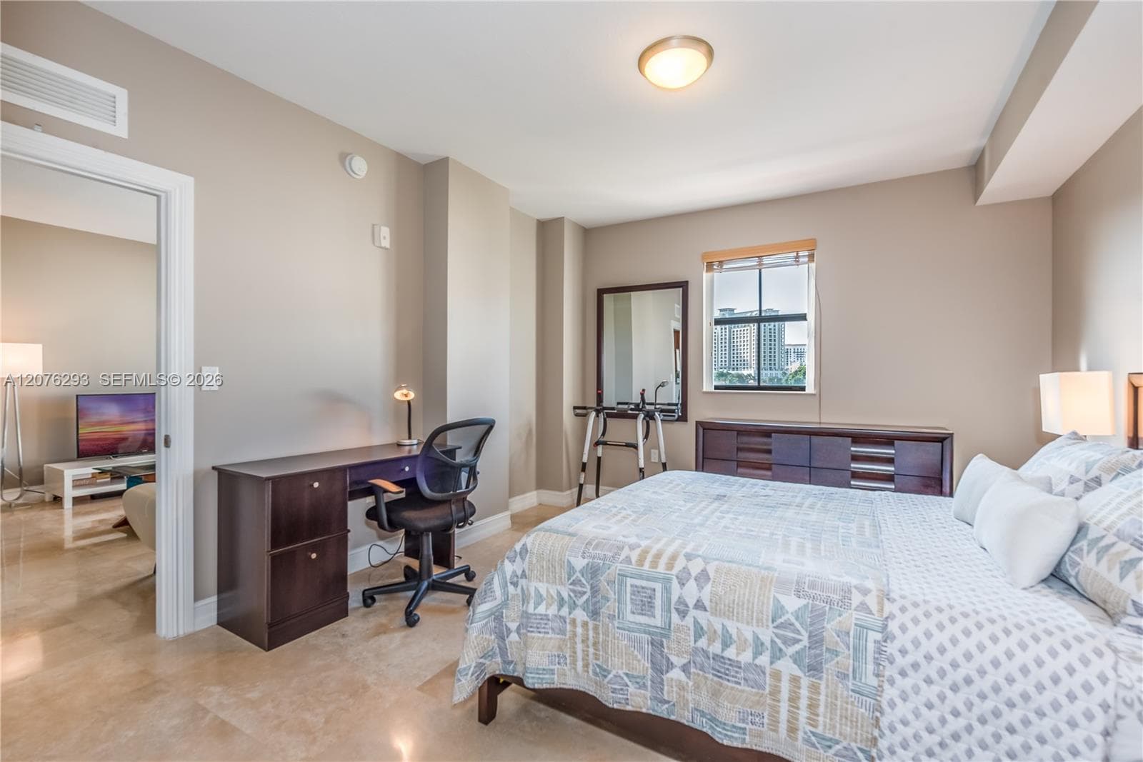 VILLAGE PARK CONDO · #408 in Coral Gables - Photo 8