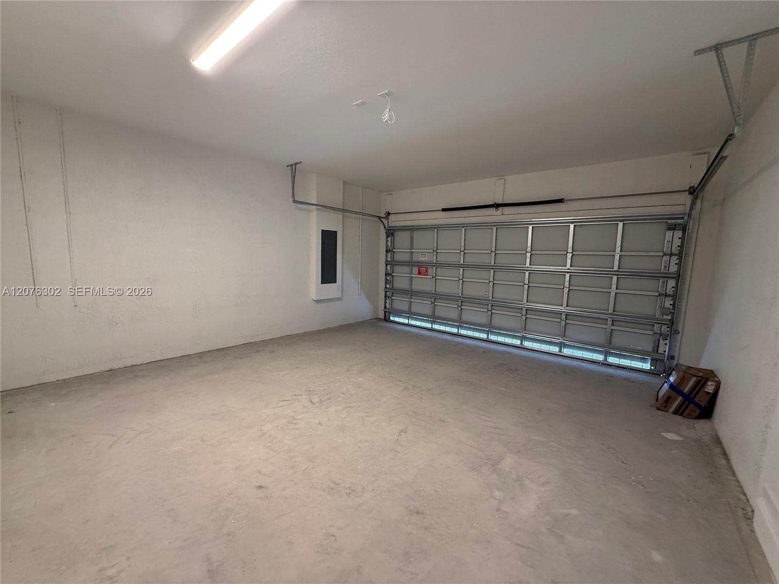2 Car Garage