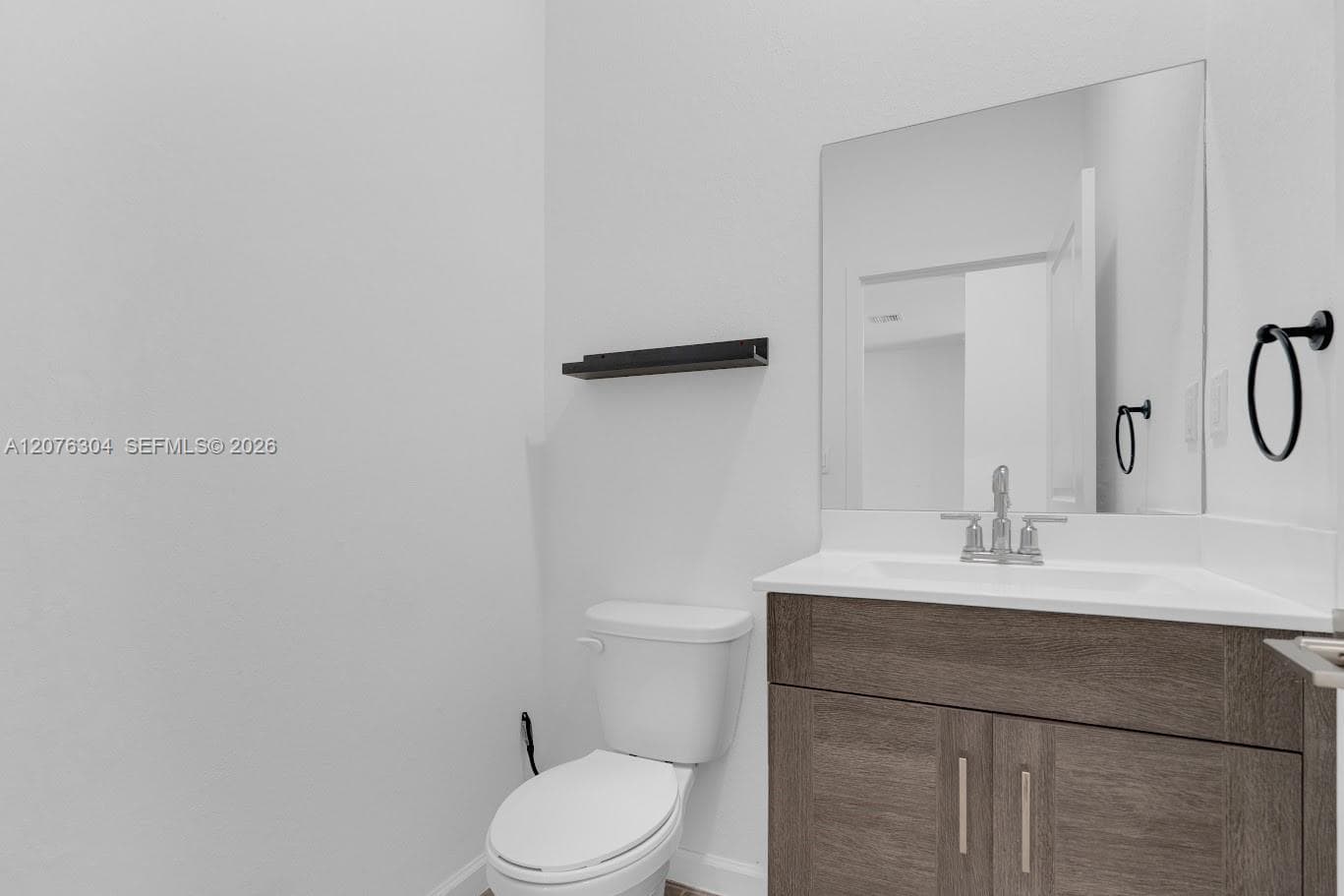 805 SE 18th St #805 photo 4