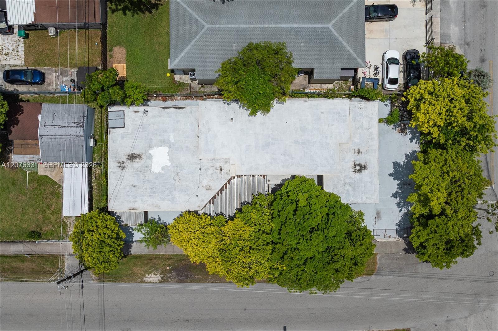 1701 NW 19th Ave #1701 photo 6