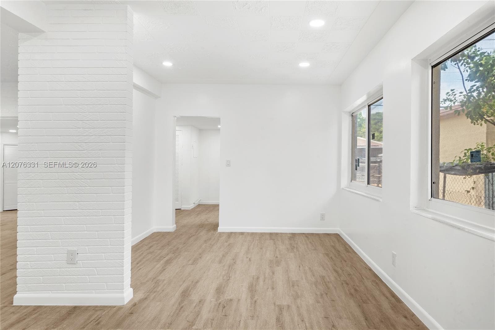 1701 NW 19th Ave #1701 photo 26
