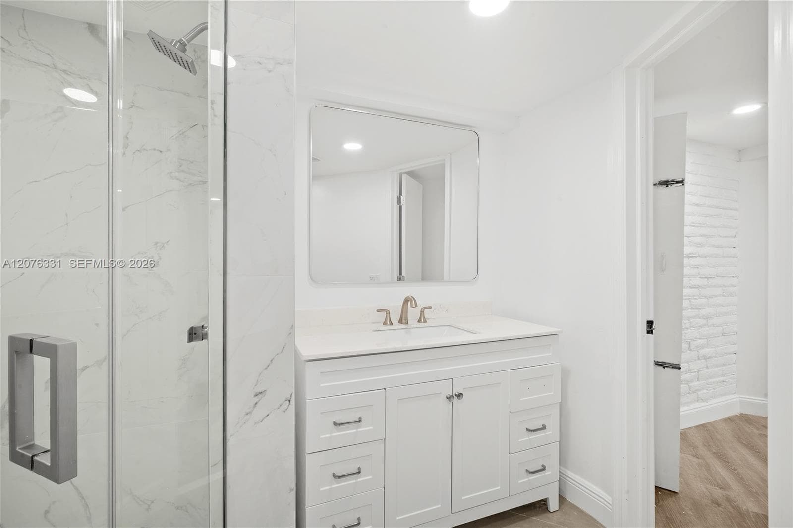 1701 NW 19th Ave #1701 photo 37